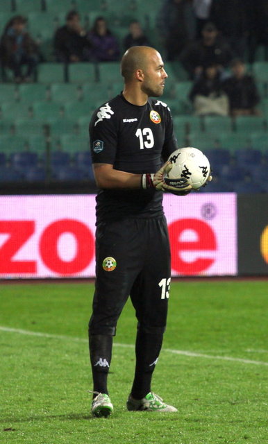 Spor Toto Süper Lig takımlarından Mersin İdman Yurdu, transferin son gününde Bulgaristan Milli Takım kalecisi Vikolay Mihaylov'u kadrosuna kattı.