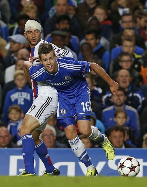 Öte yandan Chelsea'den Marco van Ginkel, kiralık olarak Milan'a gitti.