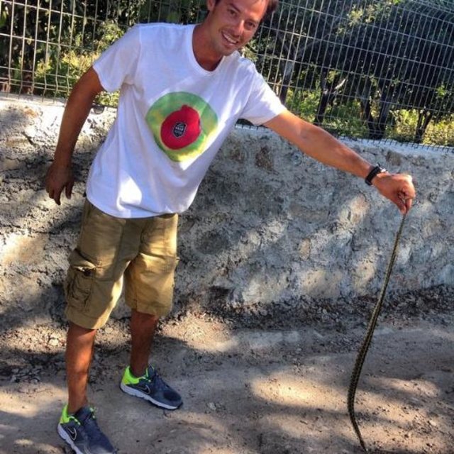 ALP KIRŞAN - Yeni buldum, çok tısladı bıraktım  -  -