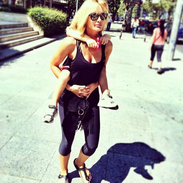 GAMZE ÖZÇELİK - İş başa düştü yine