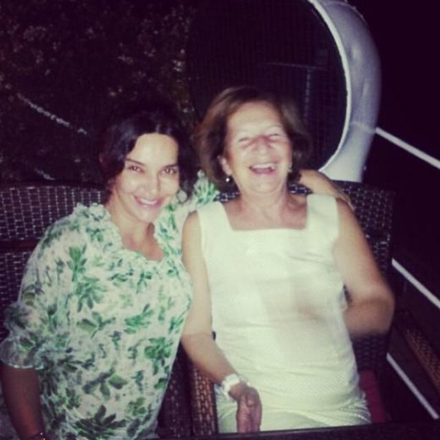 HANDE ATAİZİ - Doğum günü