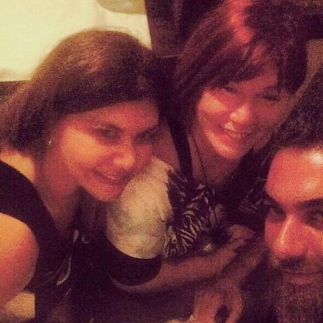 HAKAN AKAYA - Mutluluk