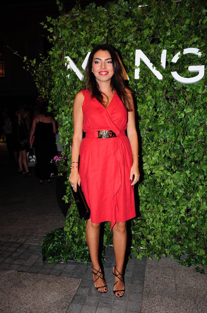AYŞEGÜL ULUÇ 