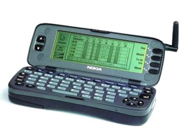 1996 - Nokia 9000 Serisi