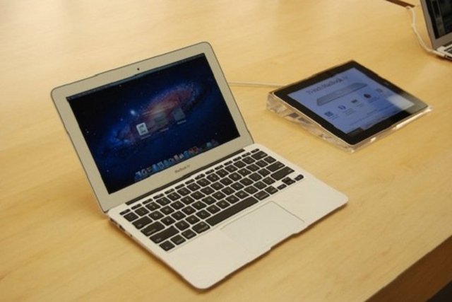 Mac işletim sistemine virüs bulaşmıyor. - Yanlış! Mac bilgisayarlar da zararlı yazılımlara Windows kadar korumasızdır. Apple eskiden bu konuda çok böbürleniyordu.