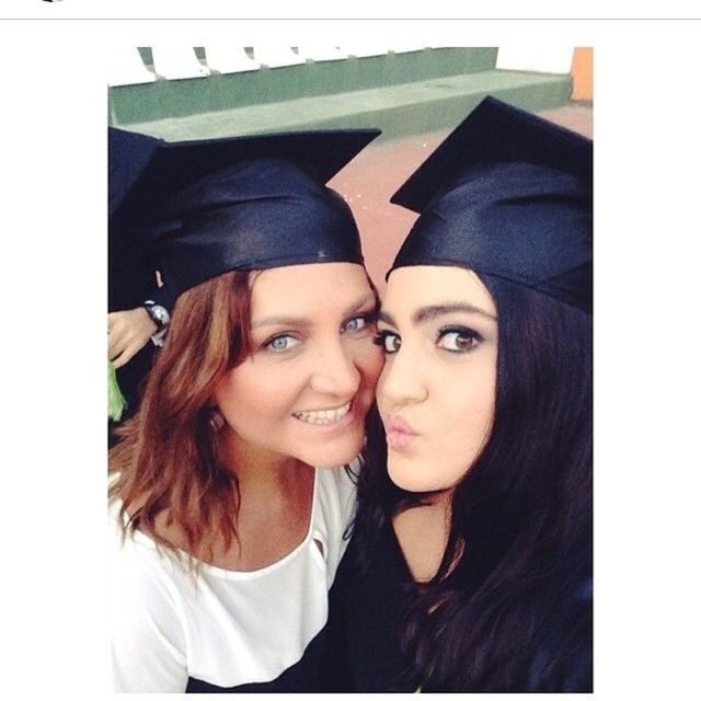 Vatan'ın haberine göre; Sibel Can, Londra'daki evini Melissa'nın isteğine göre dekore ettirmiş, eşyalarını kendi elleriyle yerleştirmiş.