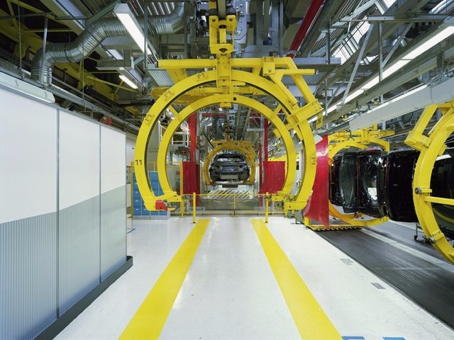 BMW Montaj hattı  -