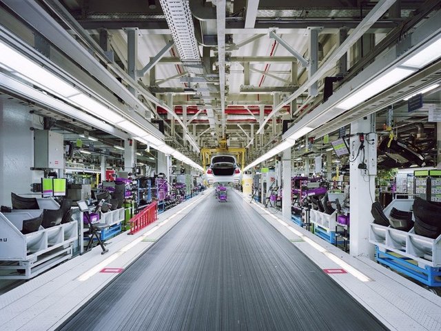 BMW montaj bölümü  -