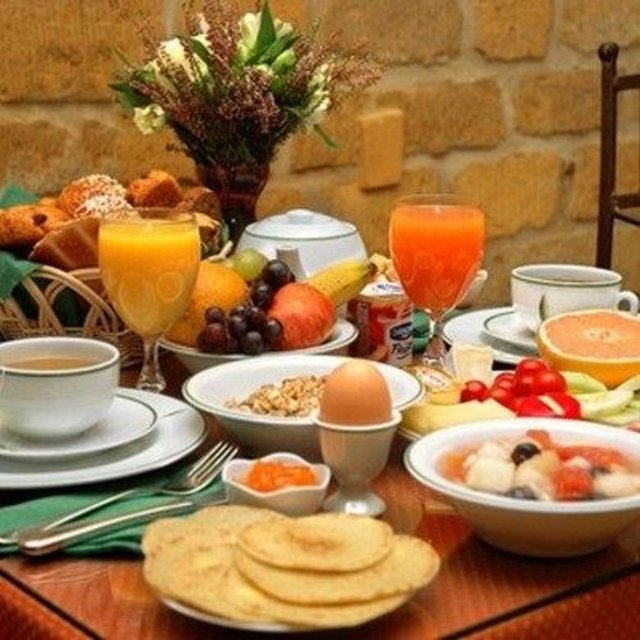 Sabah güne kahvaltı ile başlamıyorsanız, vücudunuzu kilo vermesi konusunda ikan edemezsiniz.