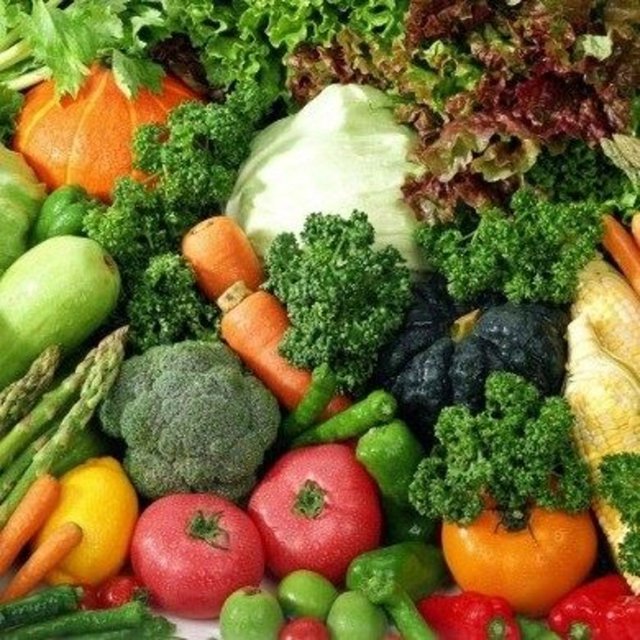 Düzenli olarak sebze tüketmelisiniz. Ispanak, lahana, brokoli gibi sebzeleri daha çok tüketin…