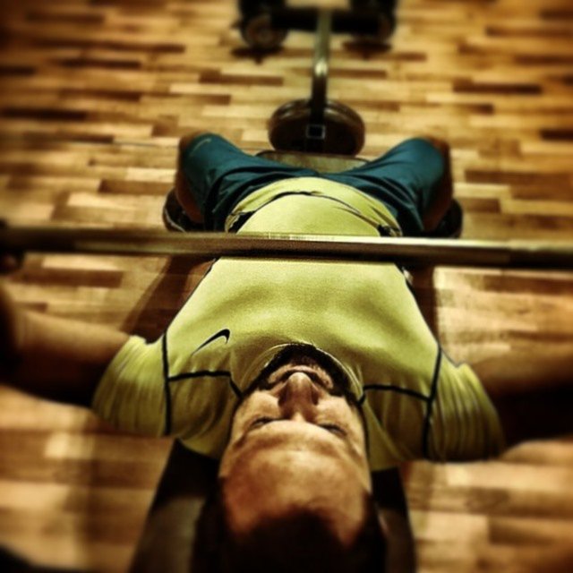 Çalışmalarını Instagram hesabından paylaşan Özgün, takipçilerinden büyük ilgi gördü.