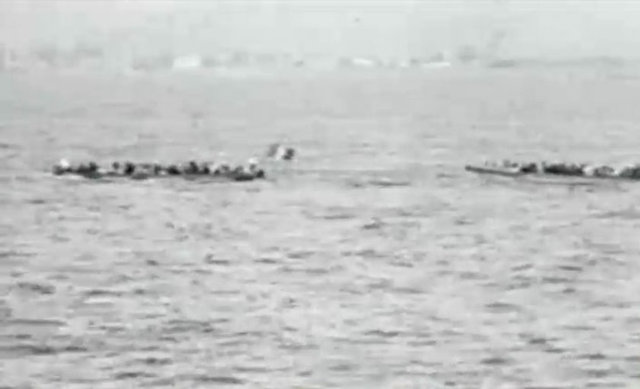 Öte yandan tarihçilerin görüş ayrılığına düştüğü konulardan biri de Yunanlılar'ın kaçışıyla ilgili.