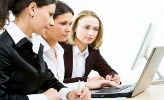 Eğer, taşeron firma işçilerin ücretlerini ödememişse, taşeron şirketin hak edişlerinden keserek işçilerin banka hesabına yatıracaklar.