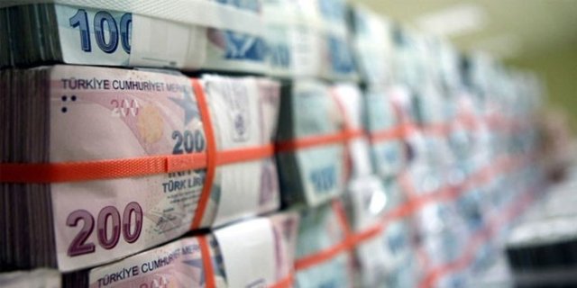 Buna karşılık cezai faiz, gecikme faizi, gecikme zammı gibi adlar altındaki borçlar silinecek. Vergi ziyaı cezası ise yapılandırmayla silinmeyecek. -