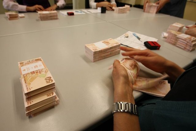 Tahsil için vergi dairelerine intikal etmiş olan; Ecrimisil, Öğrenim kredisi, katkı kredisi, Kaynak Kullanımını Destekleme Fonu (KKDF), Haksız yararlanılan destek ödemeleri, 2548 sayılı Kanun kapsamındaki yiyecek bedelleri, yapılandırılabilecek