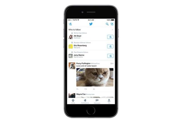 Twitter profil sekmenize gördüğünüz "Kimi takip etmeli" isimli öneri bölümü artık ana sayfada yer alacak.