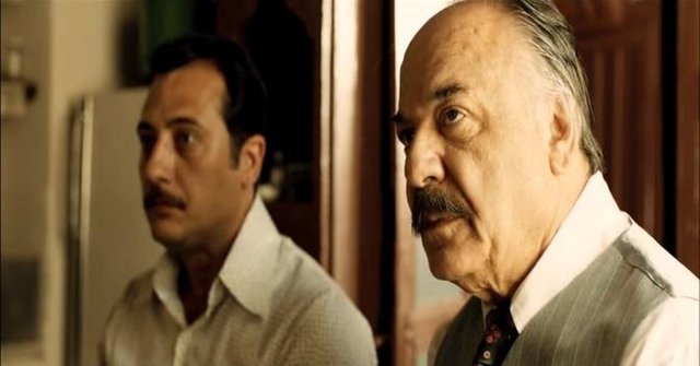 Dedemin İnsanları (2011) -  - Yönetmenliğini Çağan Irmak'ın üstlendiği 2011 yapımı Dedemin İnsanları, 10 yaşında bir çocuğun gözünden ailenin yaşadığı değişimi anlatıyor.