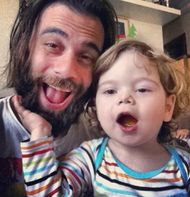 Yıldızı Hayat Bİlgisi le parlayan başarılı oyuncu Cavit Çetin Güner'in oğlu Ali Demir sünnet oldu.