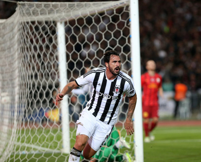 Hugo Almeida - Hannover 96