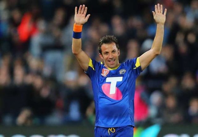 Alessandro Del Piero - Futbolu bıraktı