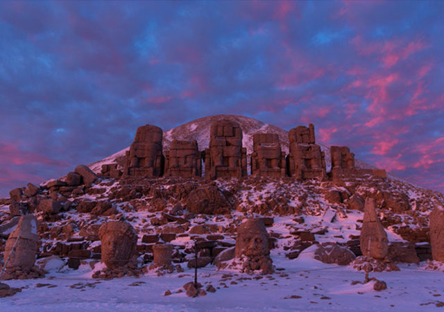 Ekibin ince bir elemeyle hazırladıkları videoları ilgi görüyor. Önümüzdeki rotaları ise Hasankeyf, Ani Harabeleri ve Hattuşaş. Bu işleri anatoliantimelapse.com adresinden de takip edebilirsiniz. İyi seyirler..