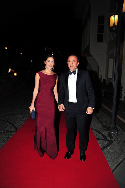 AYŞE ÇAVUŞOĞLU, YAMAN ERTURAN