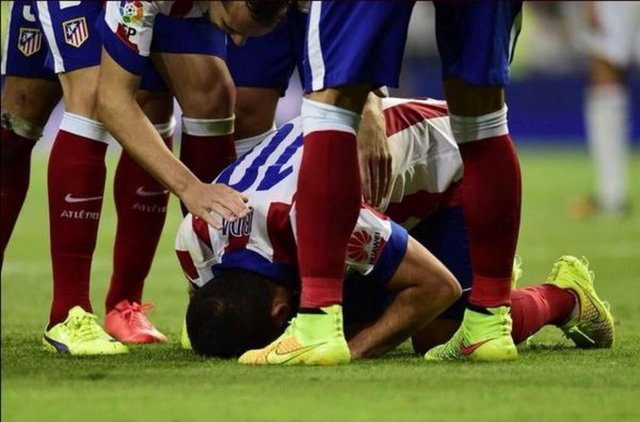 10 numaralı formayı giyen Arda böyle sevindi...