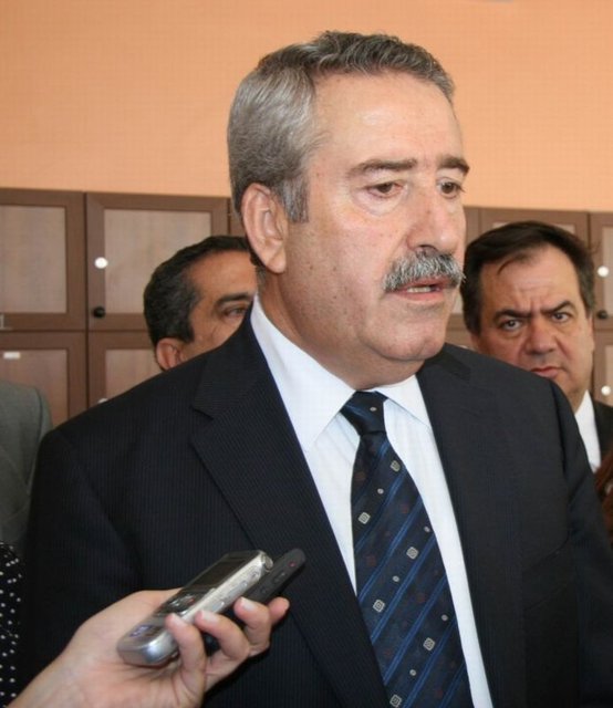 Diyarbakır Valisi Mustafa Cahit Kıraç, merkeze