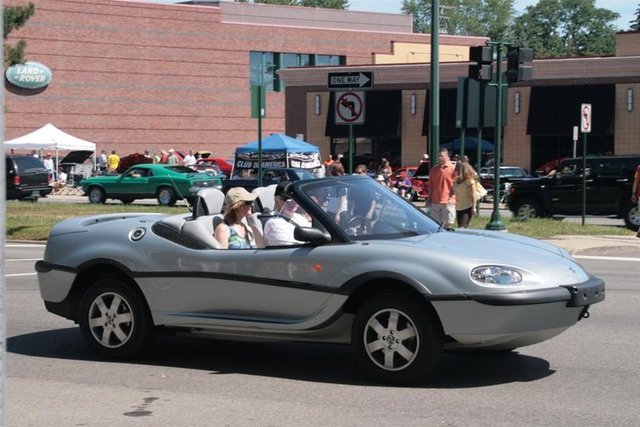 Gibbs Aquada - 2003 yılında piyasaya sürülen araç, 175 beygir gücüne sahip.