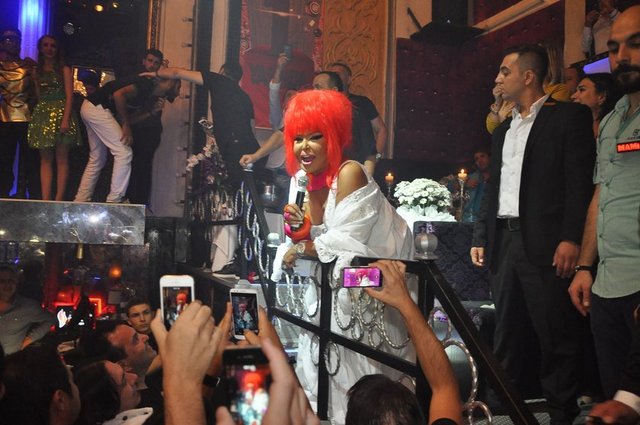 "Sezen müziği bırakamaz. Müziği bırakmaz ama belki arka arkaya o şehirden bu şehre gittiği konserleri azaltıp daha butik çalışabilir."