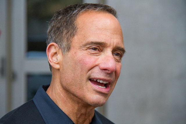 Harvey Levin - TMZ internet sitesinin yaratıcısı ve yöneticisi