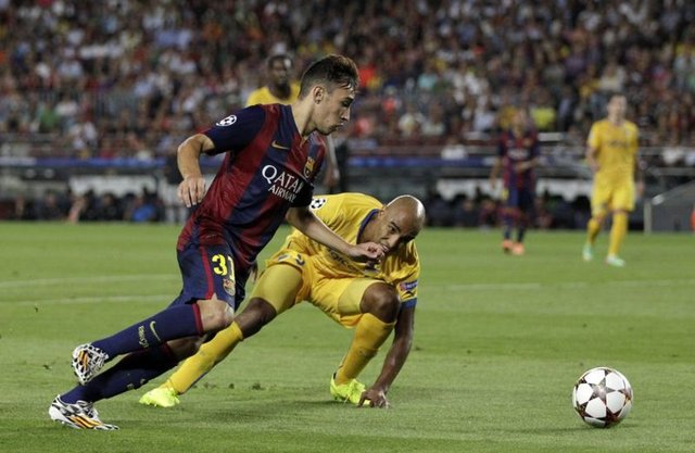 Günün sonucu merak edilen bir diğer karşılaşmasında Barcelona sahasında APOEL'i konuk etti.