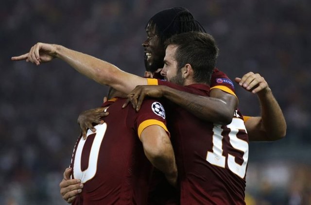 Dakikalar 10'u gösterdiğinde ise Iturbe'nin asistinde bu kez Gervinho topu filelere gönderdi: 2-0