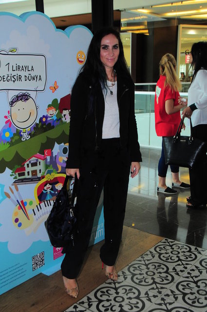 AYŞE KUCUROĞLU
