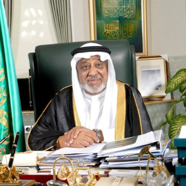 Al Amoudi aynı zamanda dünyadaki en zengin kraliyet ailesinden olmayan Arap vatandaşı