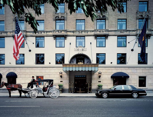 - Ritz-Carlton New York, Central Park