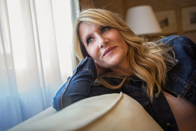 En İyi Yardımcı Kadın Oyuncu: -  - Laura Dern ("Yaban") - Keira Knightley ("The Imitation Game") - Kristen Stewart ("Still Alice") - Viola Davis ("Aşkın Halleri") -