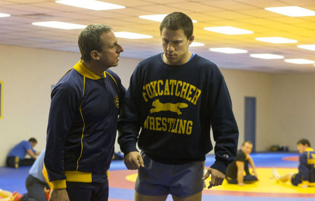 "Artist" ve "İhtiyarlara Yer Yok"un benzer yollardan geçip yakaladığı zafer,yinelenecek mi? Miller'ın Cannes ödülü, filmi itici hale getirse de Toronto'nun ikinci favorisi "Foxcatcher". -  - Türkiye vizyon tarihi: 30 Ocak 2015