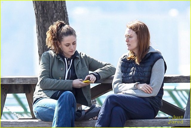 8-Still Alice - Neyin nesidir?: Erken yaşta alzheimer'a yakalanan 50 yaşlarında, üç çocuklu, dilbilgisi öğretmeni bir annenin öyküsü…