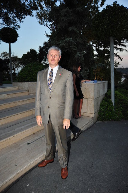 CHARLES HUNTER