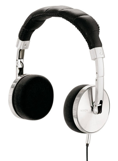 Nixon 139.90 TL.