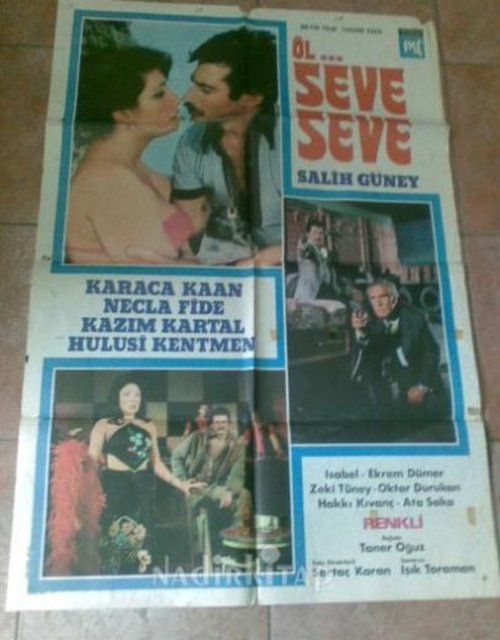 Salih Güney "80'lerde darbe olacağını biliyordum. Olaylar çok kötü bir yola giriyordu. 'Bu gidişat kötü' dedim ve ülkeyi terk ettim" diyerek yaşadıklarını anlattı.