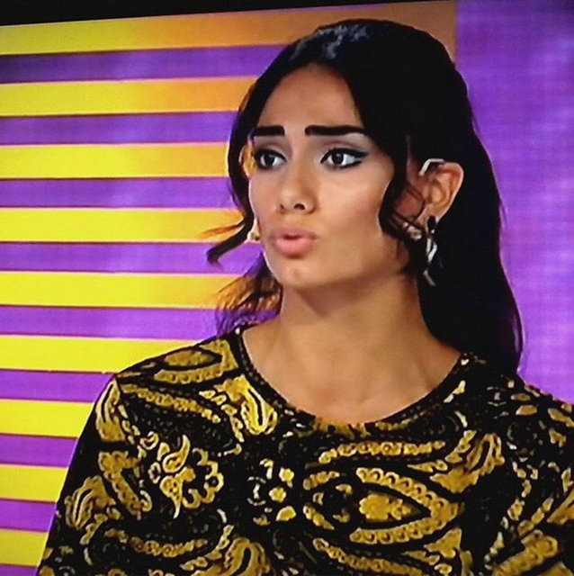 Nur Bozar'ın Instagram pozları