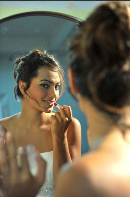 Nur Bozar'ın Instagram pozları