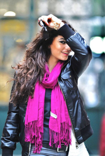 Nur Bozar'ın Instagram pozları