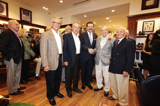 MEHMET BARMANMEK, HÜSAMETTİN ÖZKAN, RIFAT HİSARCIKLIOĞLU, RAHMİ KOÇ