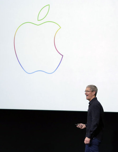 Apple'ın dev etkinliği Cupertino'daki Apple üssünde yapıldı.
