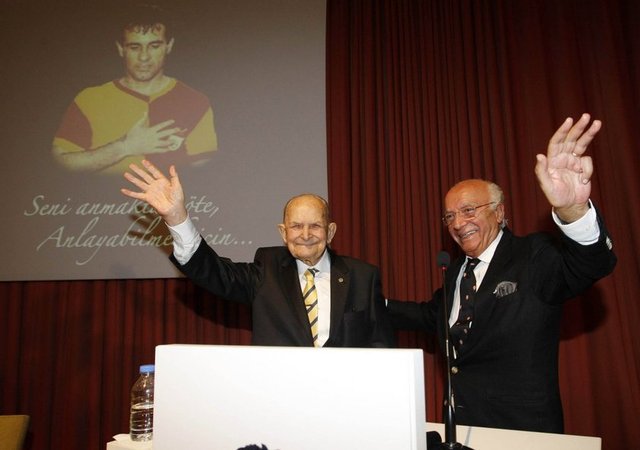 5. sırayı Ilgaz ile paylaşan Galatasaray Başkanı, hala camianın en etkili isimlerinden de olan Selahattin Bayezıt
