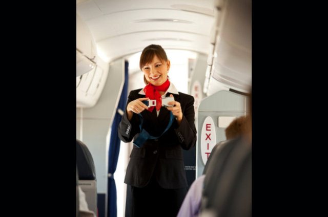 Uçuş sırasında kemerinizin bağlı olmasına özen gösterin.