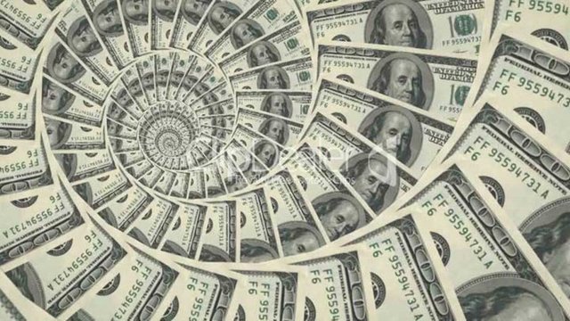 Dünyadaki tüm nakit dolar sadece 1 trilyon dolar civarlarındadır. (Dünyadaki tüm ekonomilerin büyüklüğü 90 trilyon dolardır)